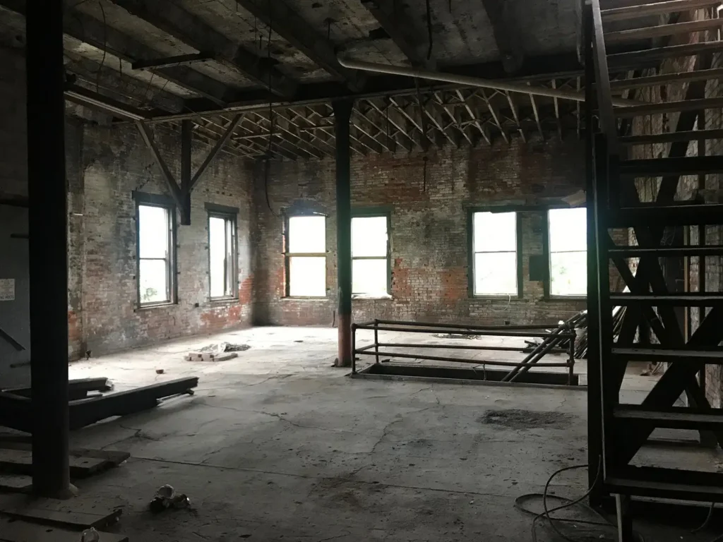 3rd floor seating area before